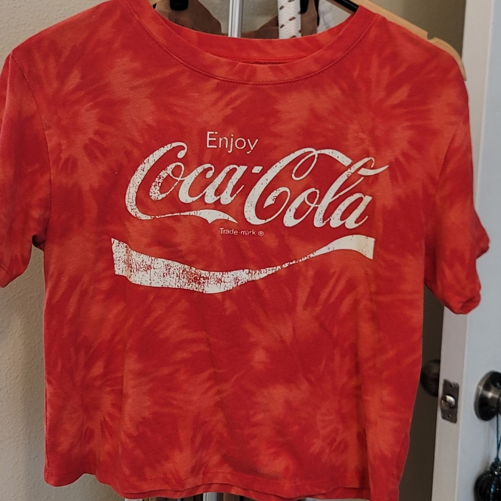 Coca Cola box t shirt